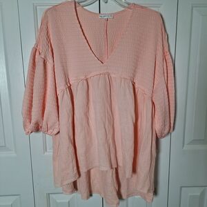 Women's Peach V-Neck Top NWOT